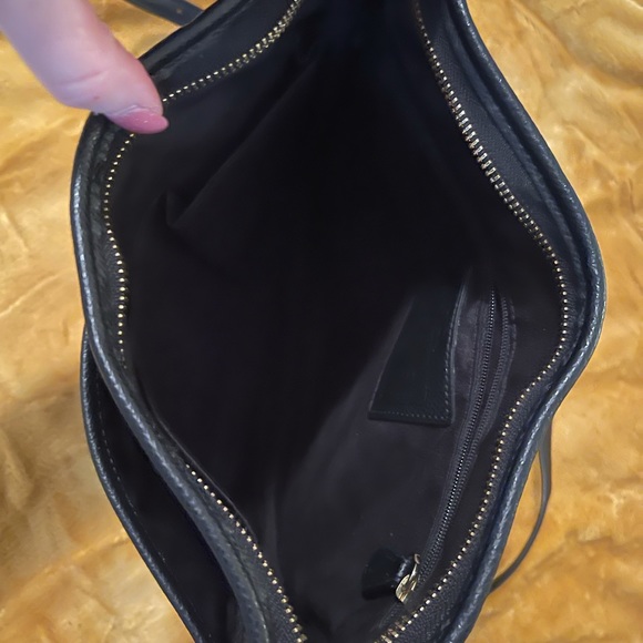 Like new Coach shoulder bag - Picture 2 of 3